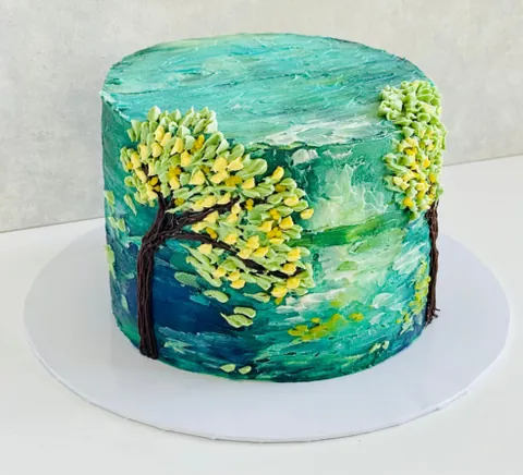 Whispering on the water, a Fig & Owl cake