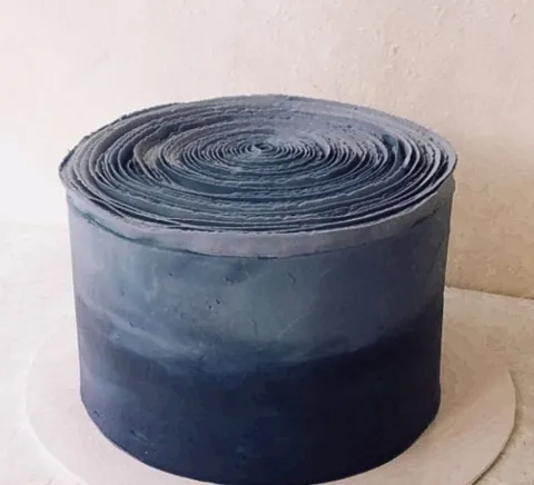 Blue Swirl, a Fig & Owl cake
