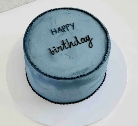 Conner, a Fig & Owl cake