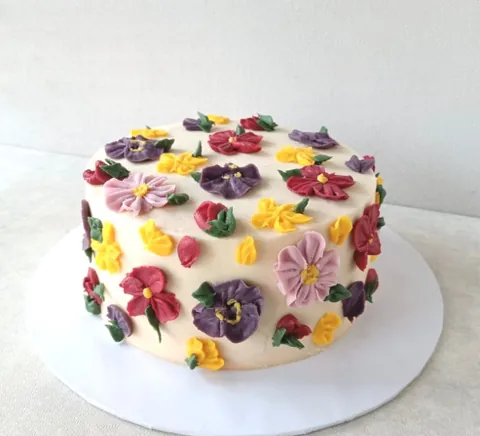 Spring Notes, a Fig & Owl cake