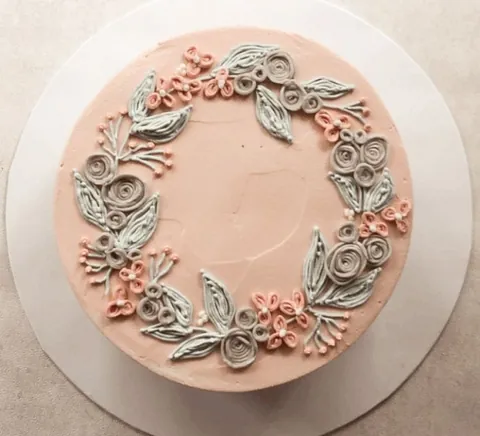 Roman Wreath, a Fig & Owl cake
