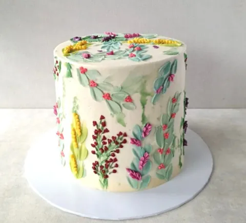 Wandering Wildflowers, a Fig & Owl cake
