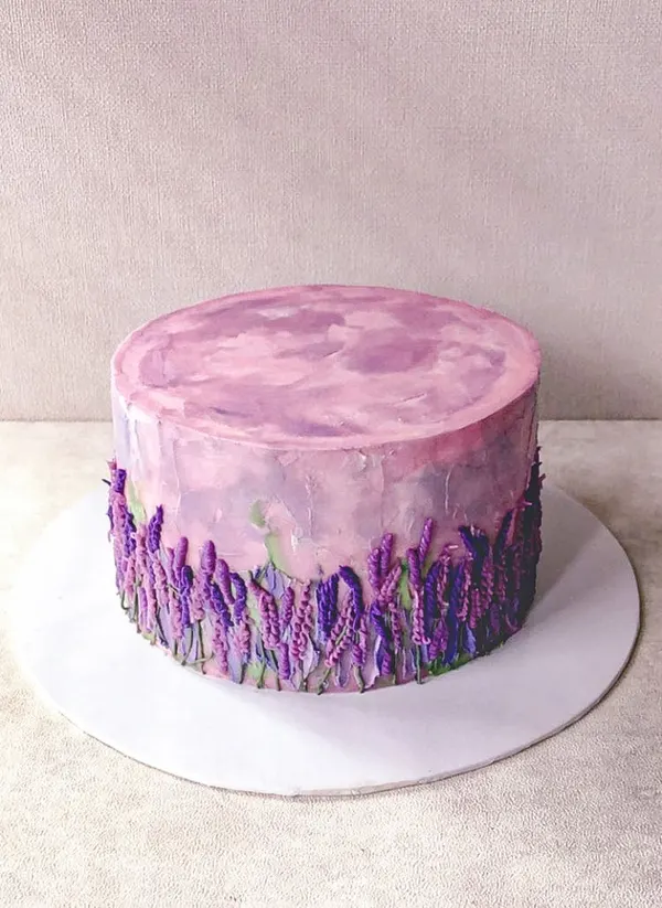 A Fig & Owl buttercream cake