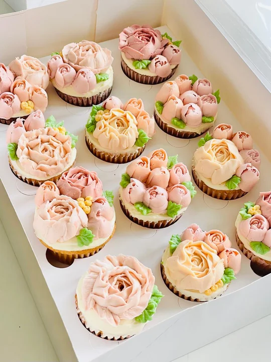 Custom Cupcakes (box of 12) by Fig & Owl